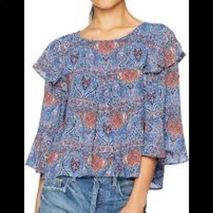 Jack by BB Dakota Blouse 3/4 length sleeves Bell sleeves Paisley print Medium